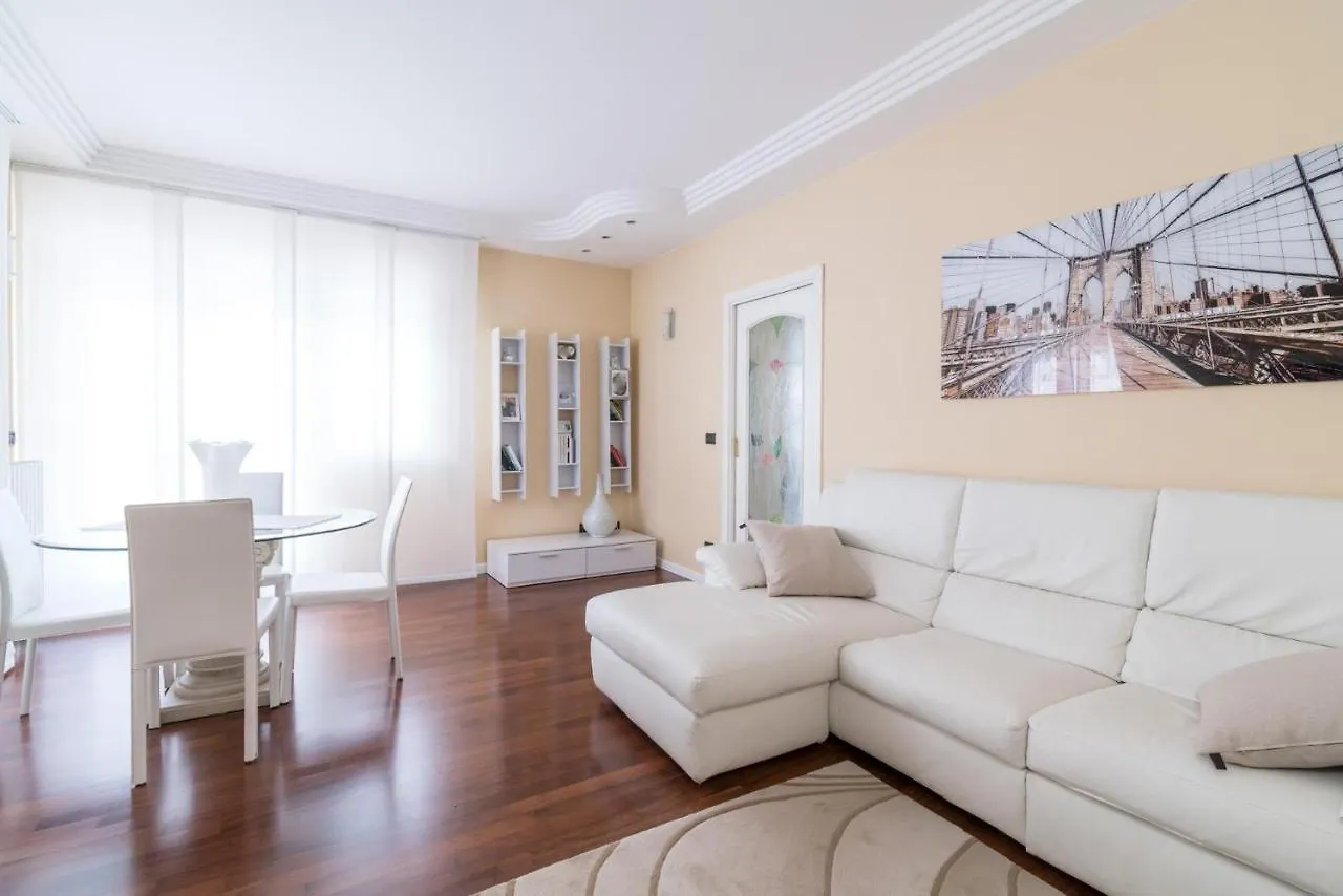 ImmobiliareJVL-Alghe Rosse Villa Lido di Jesolo Casa vacanze